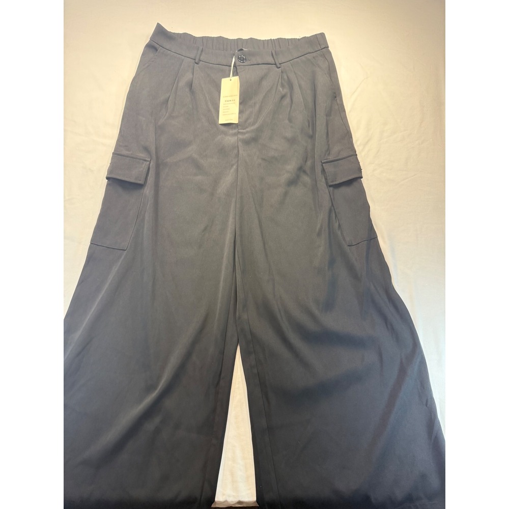 Dokotoo Womens Black Wide Leg Cargo Pants High Waisted Pleated Trousers NWT